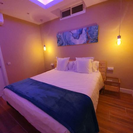 Ch Apartamento Plaza Del Angel - Semisotano Madrid Exteriör bild
